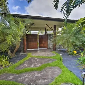 sweeping-ocean-views-ideal-location-gated-kailua-kona.hotelsinhawaii.org/