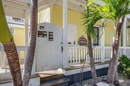 Salvador'S Suite Key West